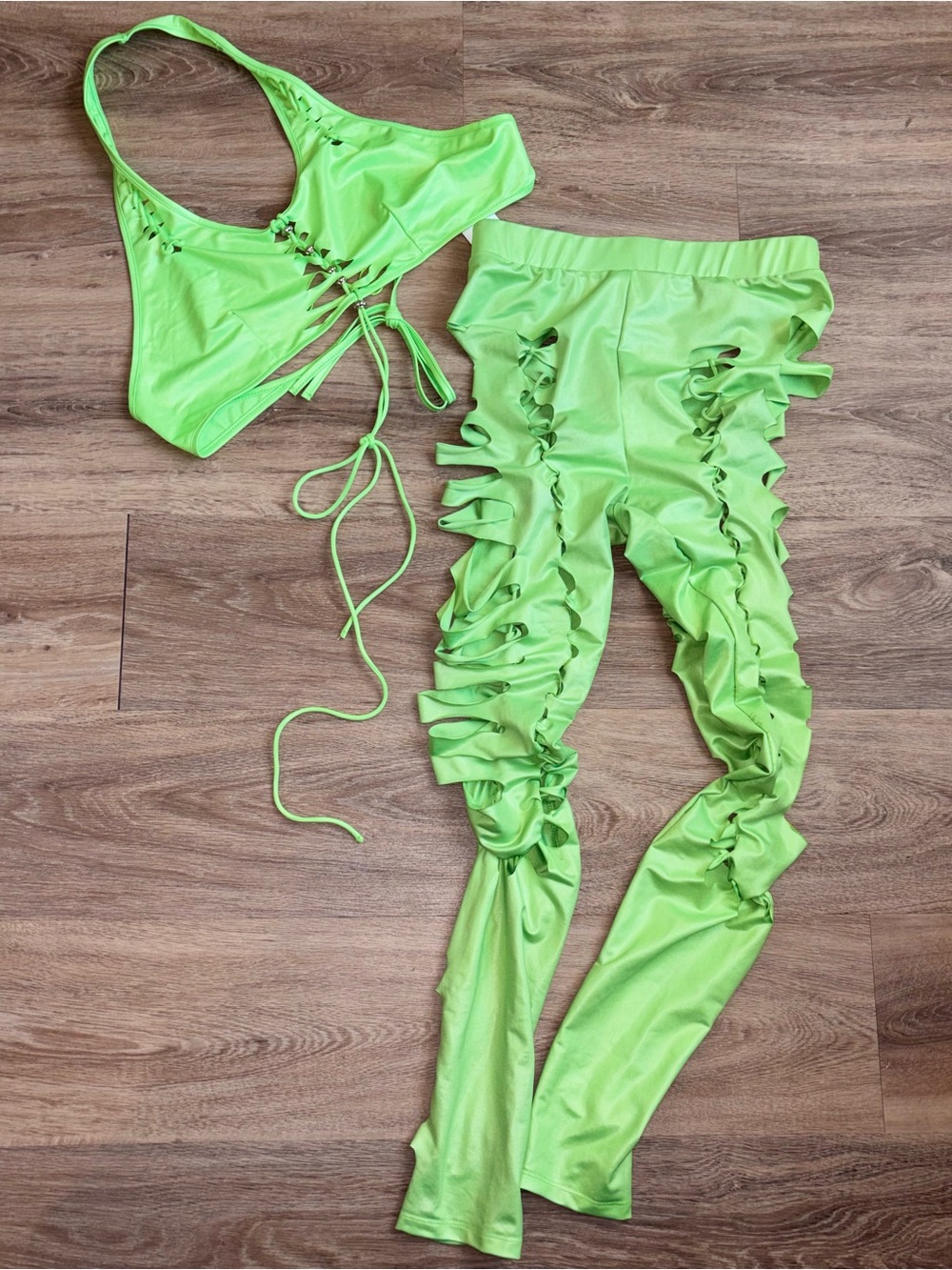 Two-Piece Lime Green Center Lace-Up Top and Cutout Ruched Pants. Size Large